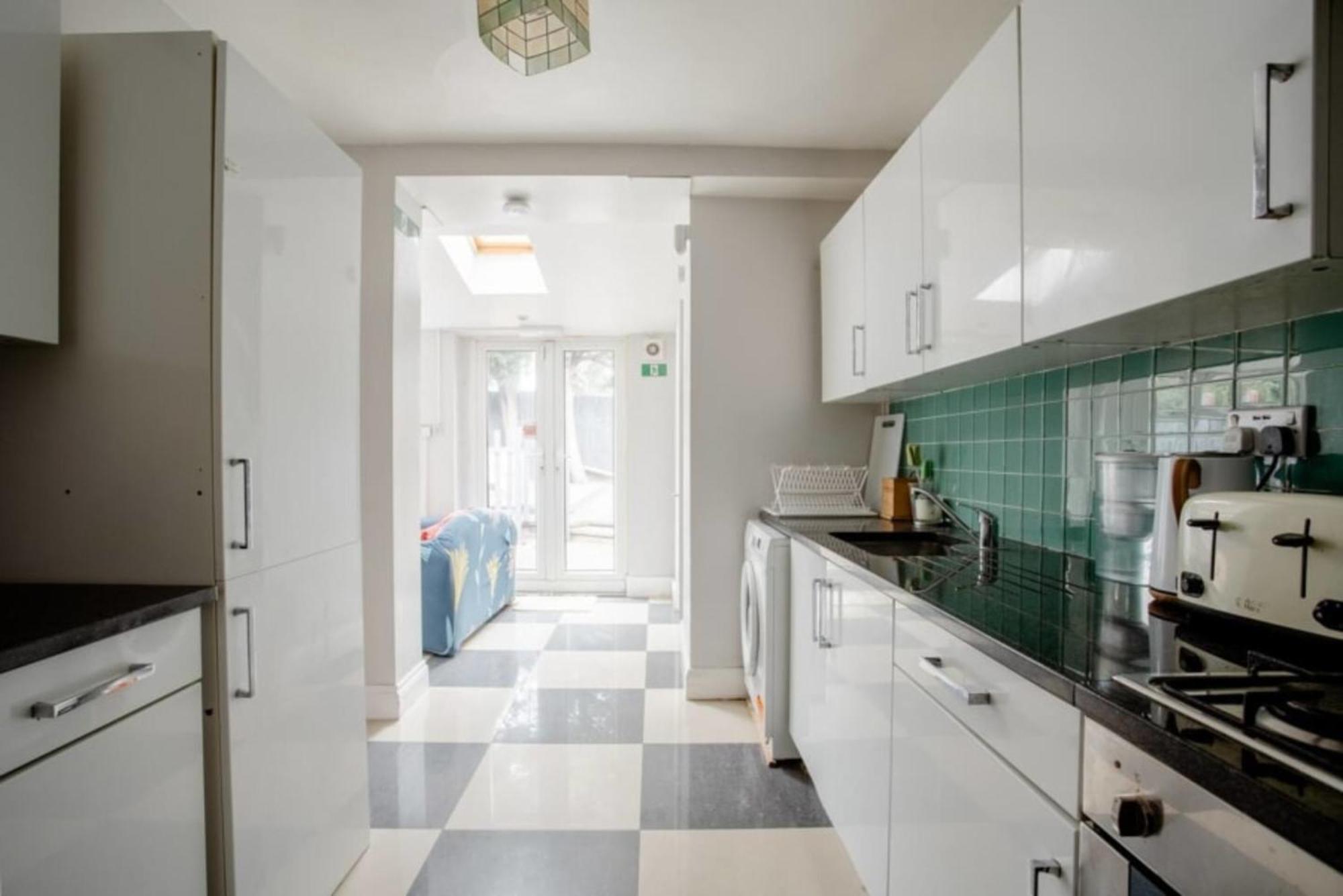 London Comfy Doubles Apart otel Dış mekan fotoğraf