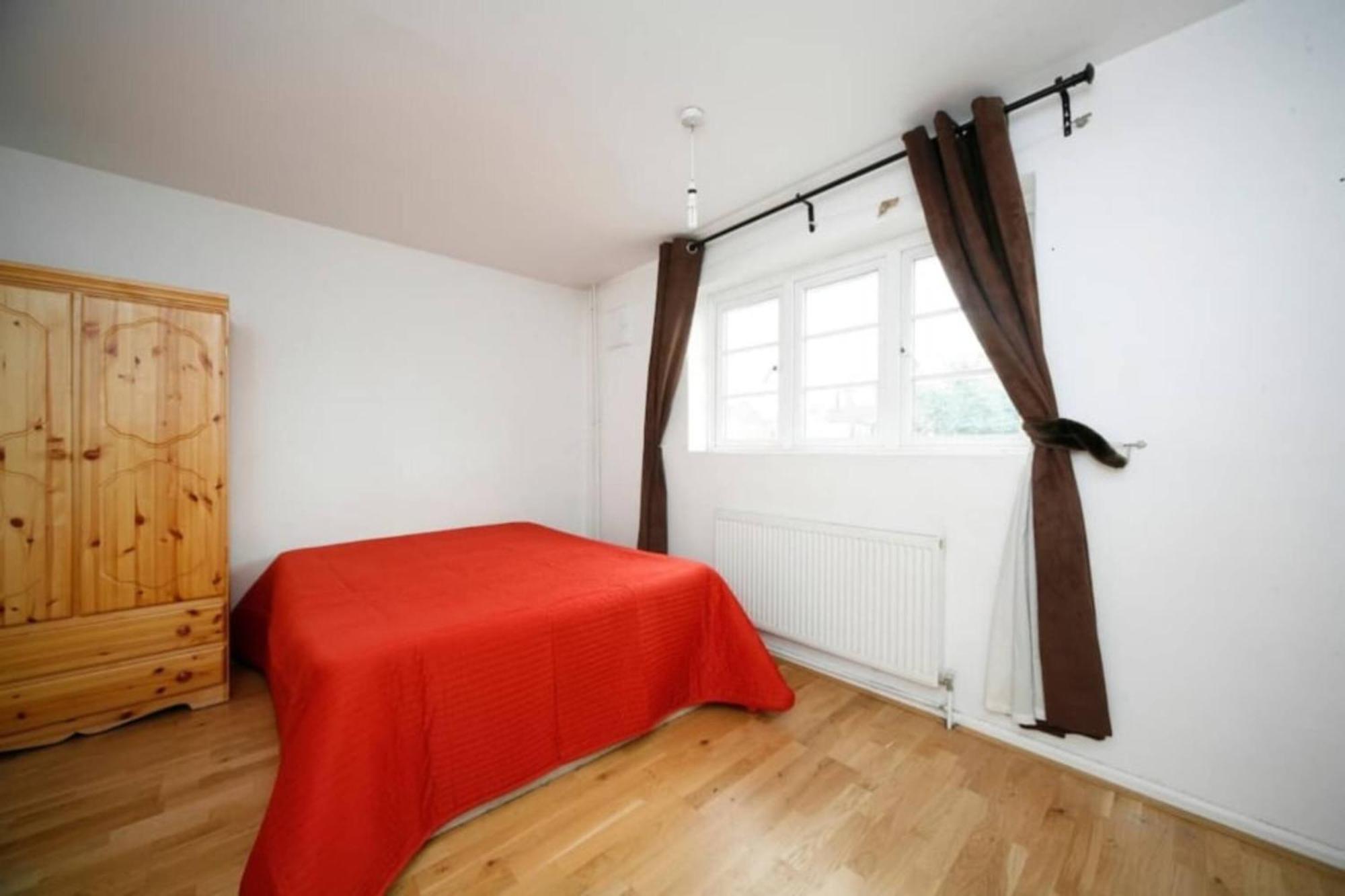 London Comfy Doubles Apart otel Dış mekan fotoğraf